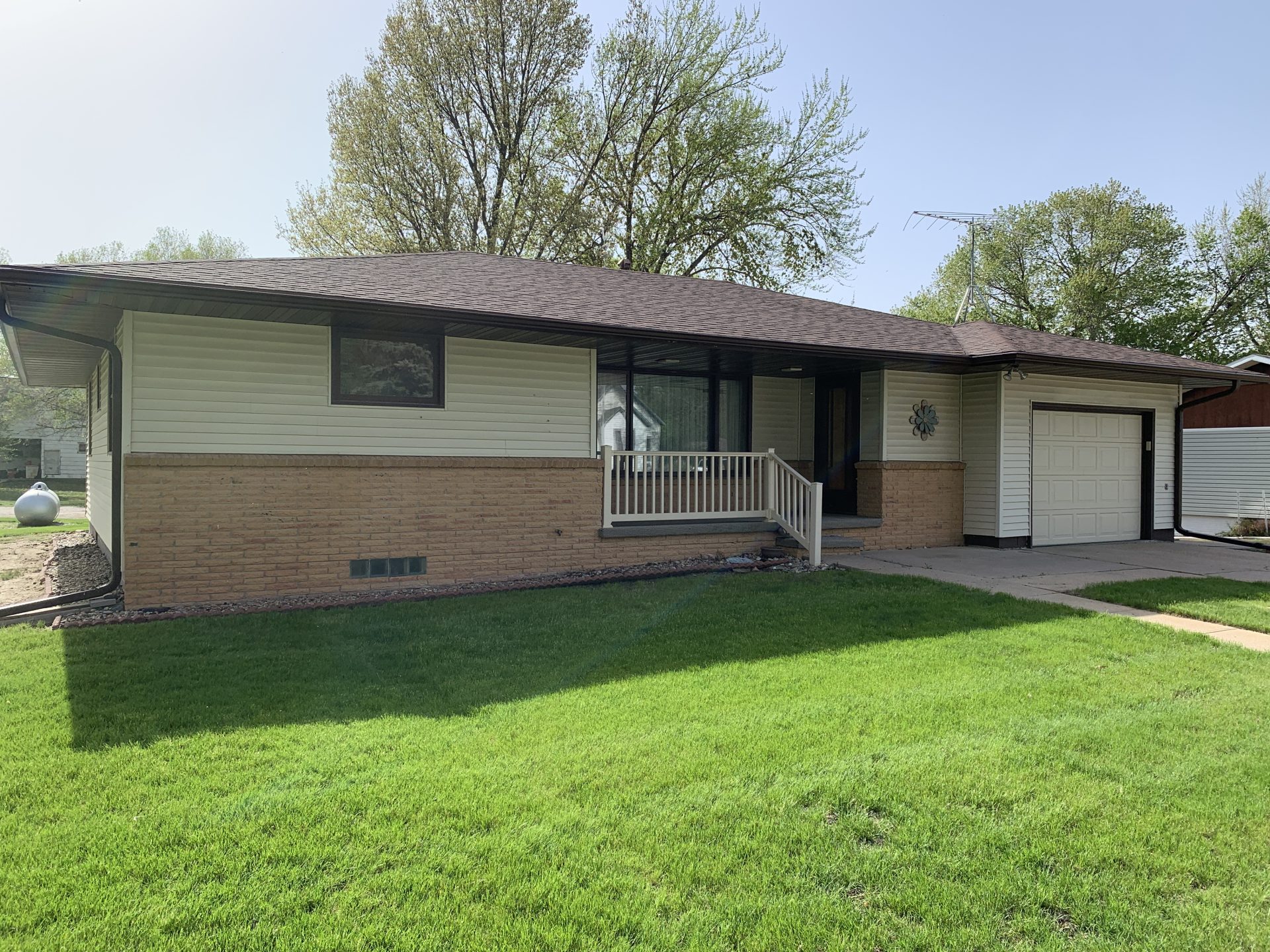 Real Estate Brad Elting & Company