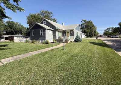 942 Union Ave, Hebron, NE