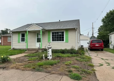112 Memorial Dr, Hebron, NE